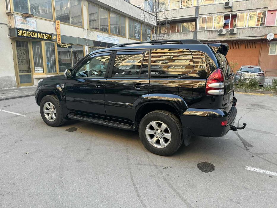toyota land cruiser j120 luxyry кожа нави печка теглич
