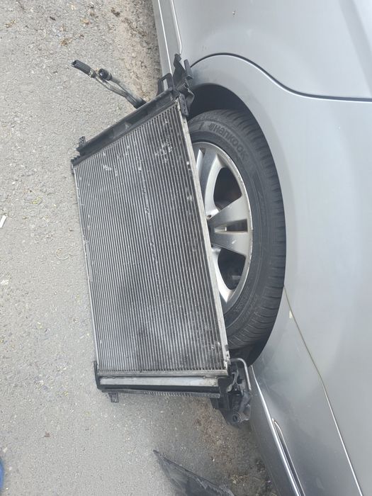 Радиатор за климатик на Mercedes W204 3.2 CDI