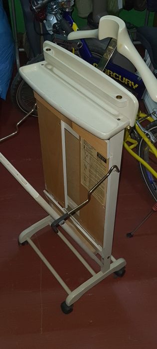 Mobila de vanzare predare sibiu