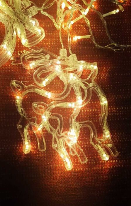 Perdeaua luminoasă de Crăciun