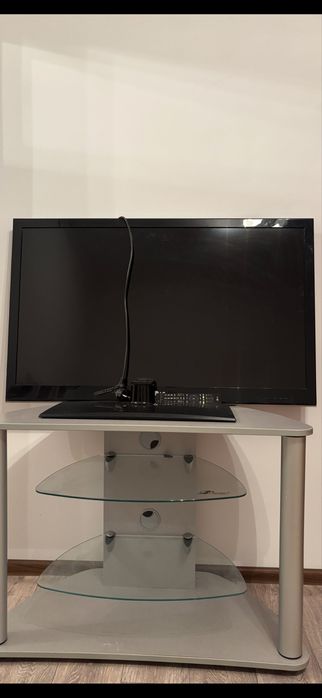 Телевизор  LG плоский