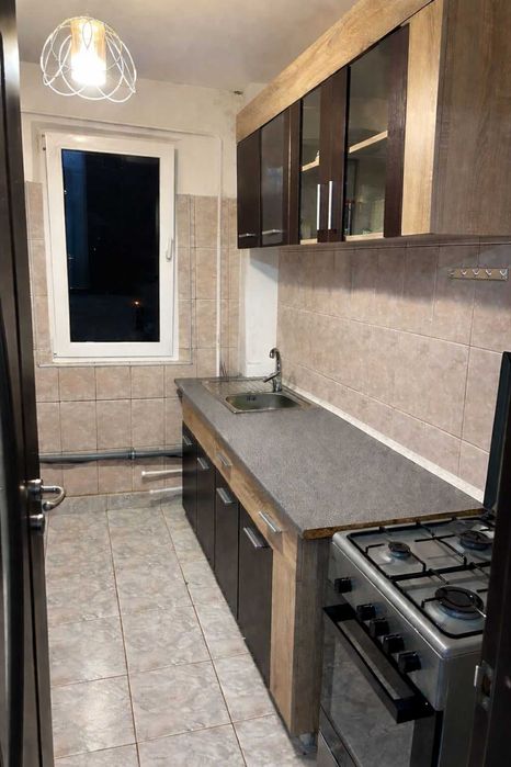 Persoana Fizica Inchiriez Ap 2 camere Podul Ros 420Euro - View 6