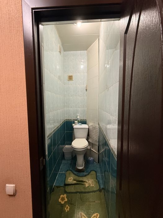 Продветься 2 х ком квартира