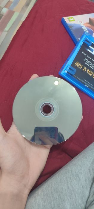 Продавам игрите fifa 22, battlefield 4  и fifa 21 за PlayStation 4