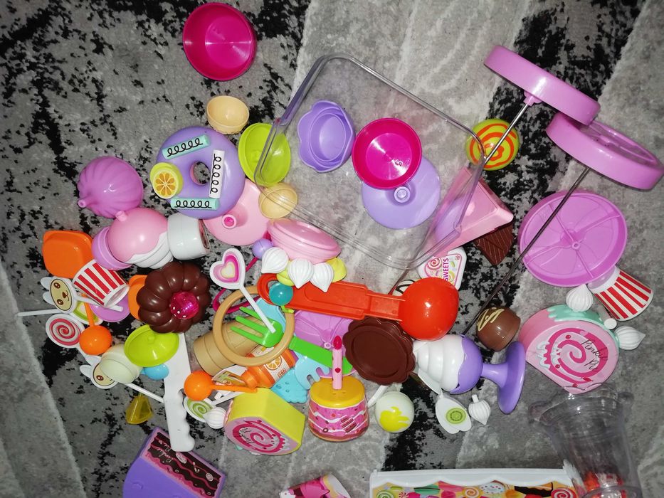 Carucior Cofetărie și Set picnic