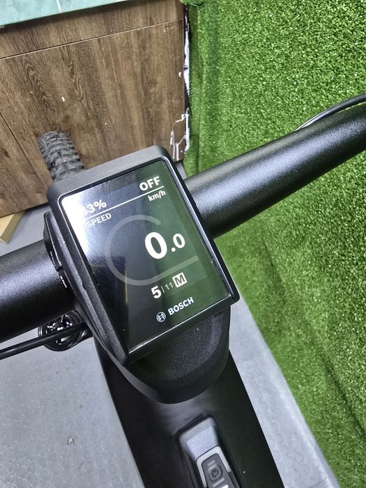 Карбонов Cannondale Moterra 2 (2026) е висок клас електрически ендуро велосипед (e-MTB)