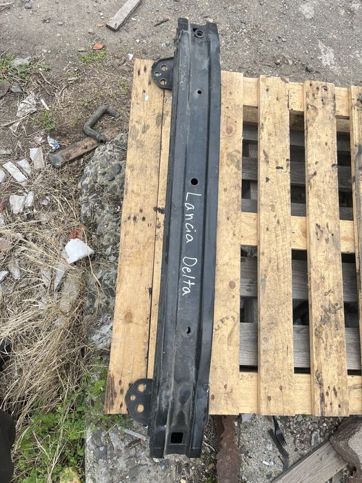 Основа предна броня Lancia Delta 2009г-