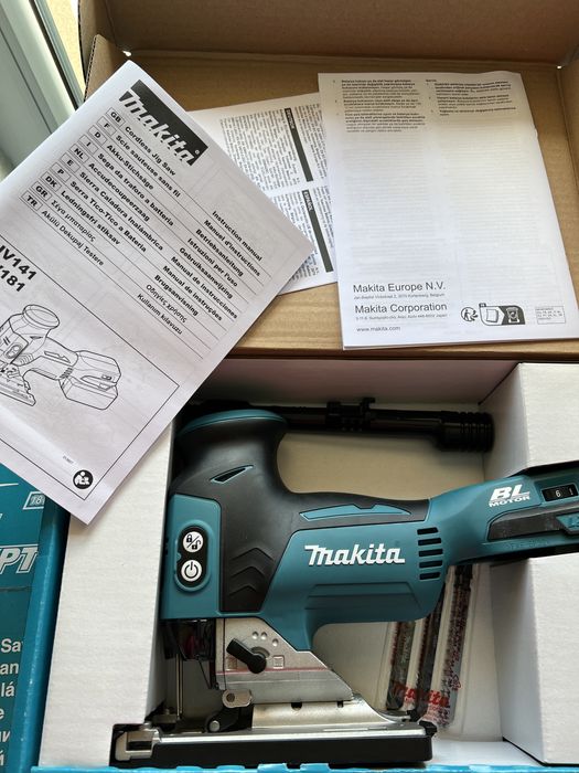 Pendular Makita DJV 181-Sigilat
