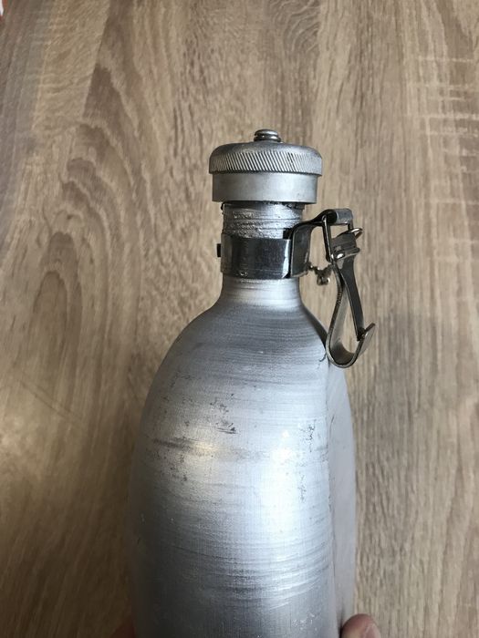 Манерка за вода.