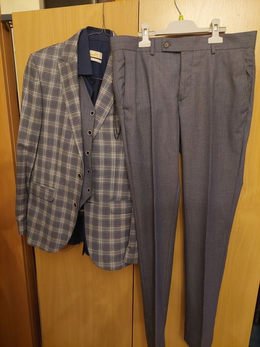 Costum Maxximus nou nepurtat