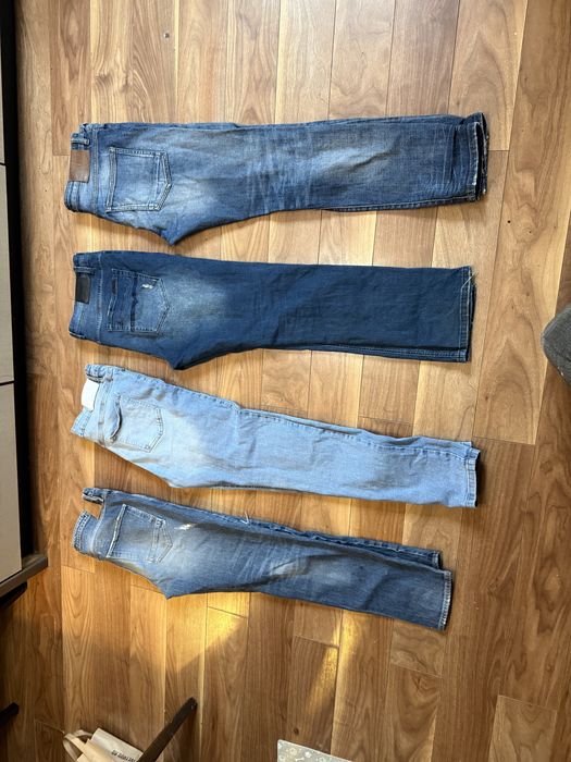 Blugi marimea 34,36, pret 80 lei bucata