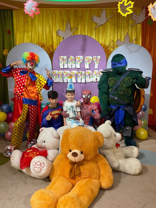 Айиклар хизмати ва клоун маскарабоз