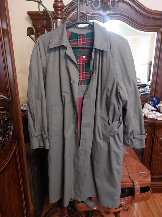 Новый советский плащ