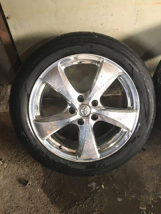 Продам шины с дисками