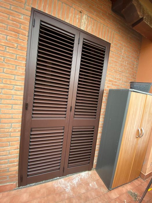 Rulouri si obloane  din  aluminiu.Cere acum  oferta  de  pret.