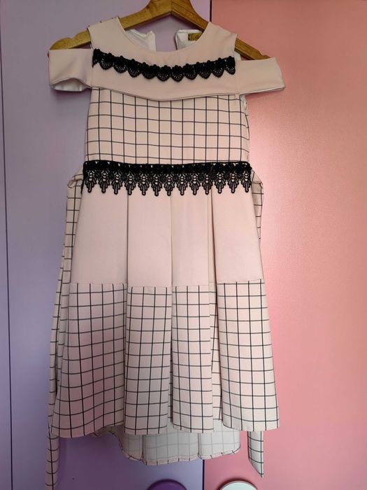 Официални рокли за малка госпожица