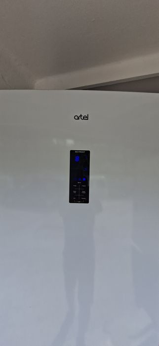 Холодильник Artel 1 м 95 см