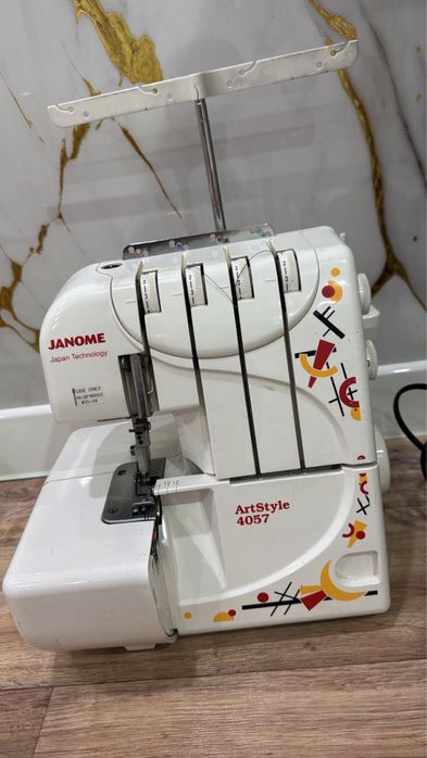 Оверлок жаноме