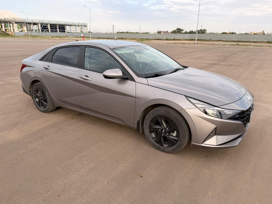 Продам Hyundai Elantra