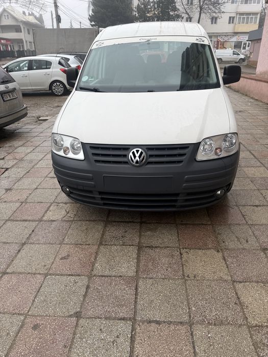 Vand Volkswagen CADDY cu locuri 1.9 tdi motorina