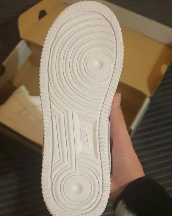 AF1 Low Triple White