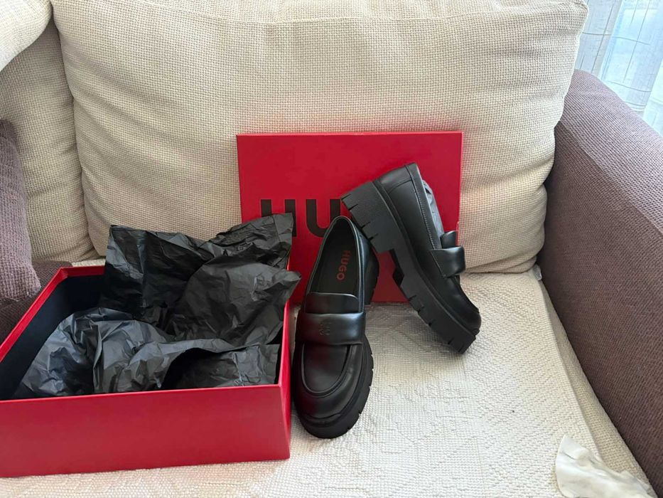 Hugo Boss лоуфъри с дебела подметка нови оригинални
