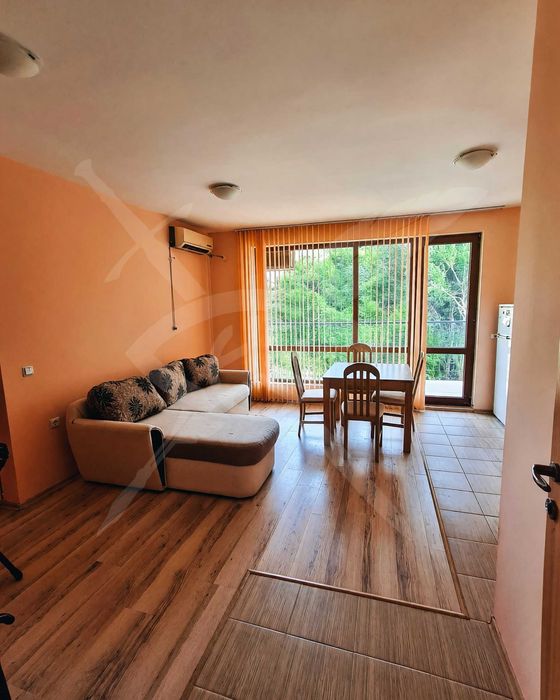 Продава се Двустаен апартамент в к.к. Слънчев бряг - 63 кв.м за 1318 €/кв.м - Снимка #1
