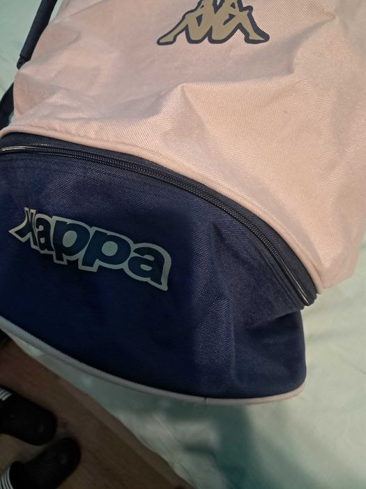 Rucsac Kappa, aproape nou,adus din Italia