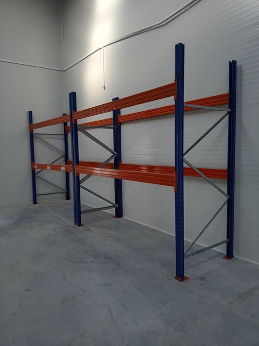 Scări metalice zincate