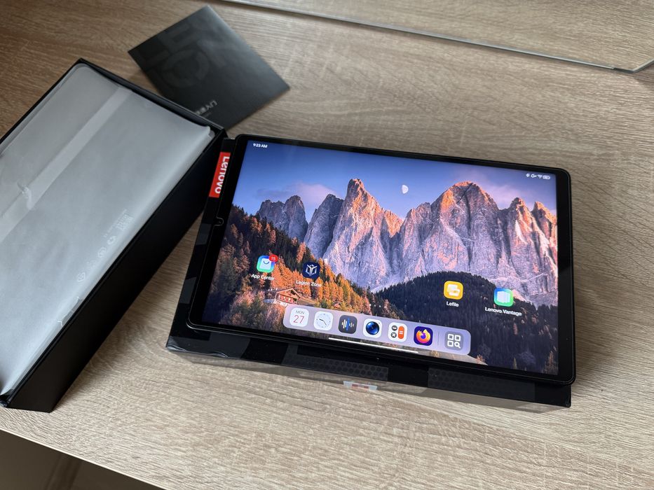 Lenovo Legion Y700 Gen 4 16GB RAM / 512GB / Snapdragon Elite – Като нов