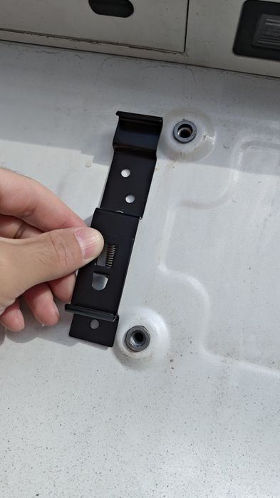 Продам крепление на номерник автомобиля