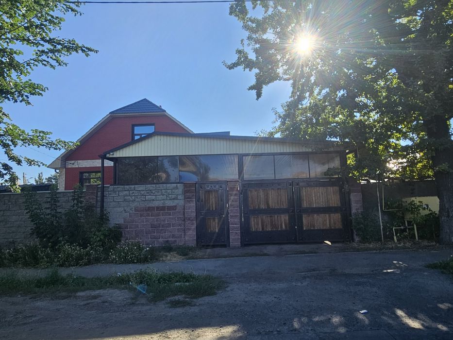 Продам дом в центре