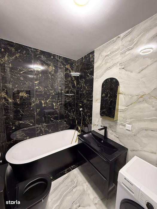 Taietura Turcului , 2 camere , Parcare exterioara — fotografia 1