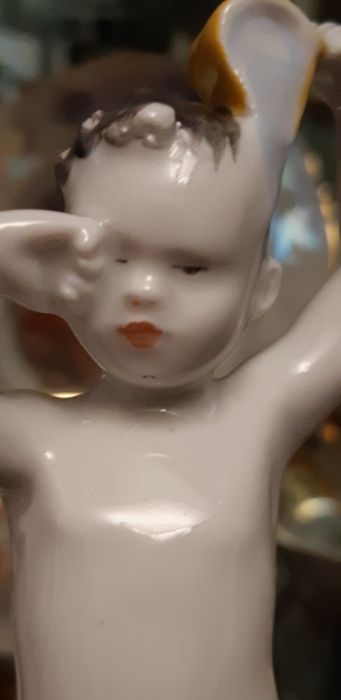 Фарфоровая статуэтка "Утро"