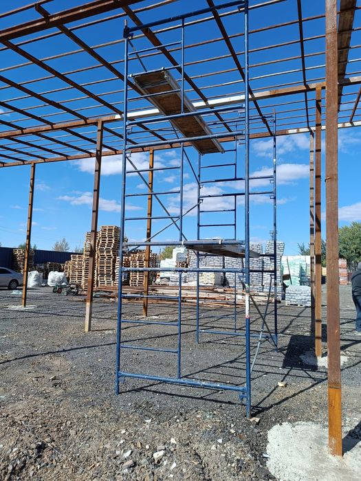 Леса стройтельные