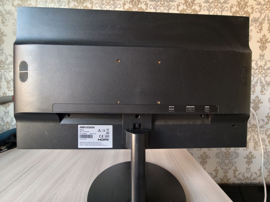 Монитор Hikvision