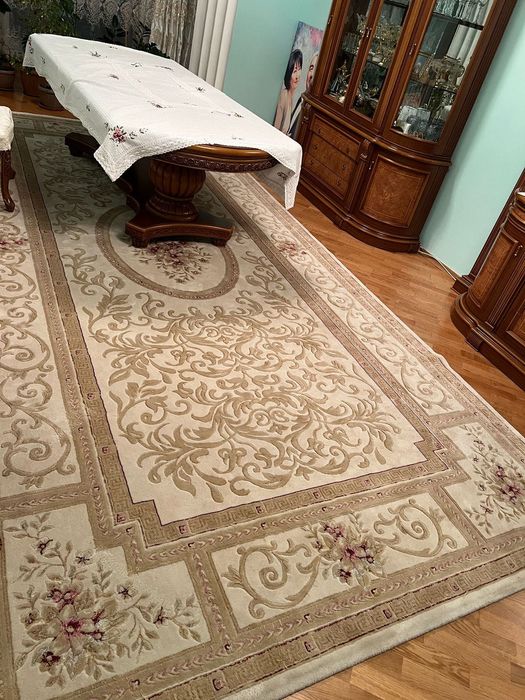 Ковер для дома. Б/У