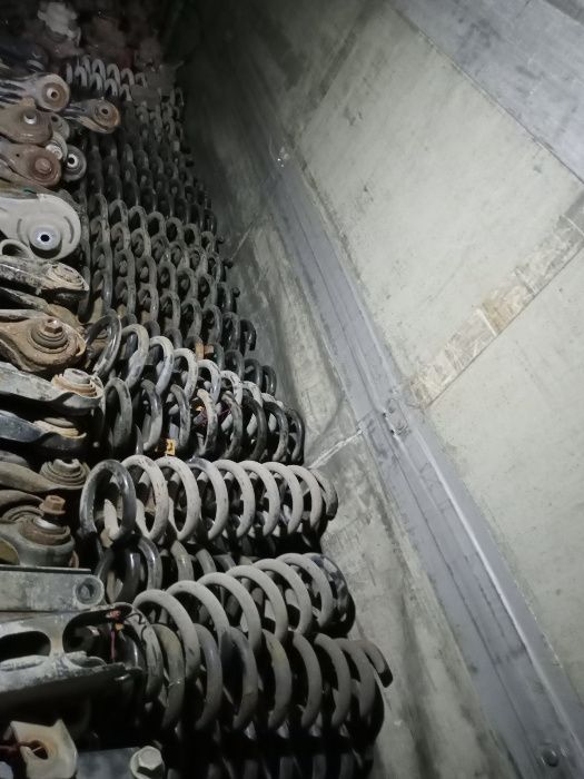 БМВ Преден и заден амортисьор пружина BMW предни задни пружини **