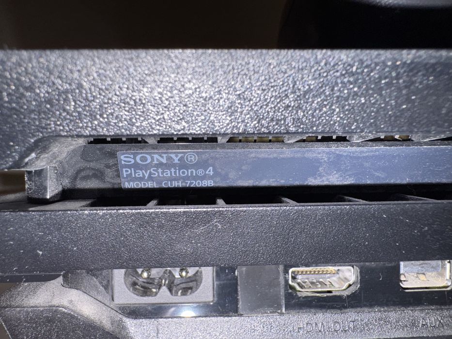 Playstation 4 PRO 1TB
