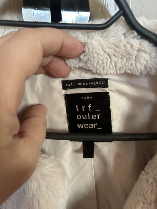 Дамско пухено яке на зара