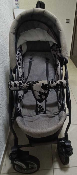 Бебешка количка 3 в 1 с кош за новородено, летен кош и кошница за кола