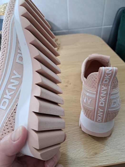 Sneakers DKNY mas 36