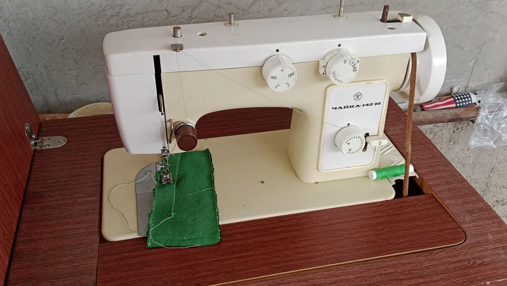 Чайка 142 мШвейная машина