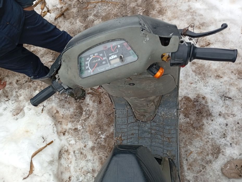 Vând scuter KTM go 50 2t,