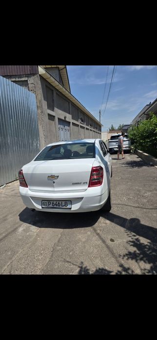 2 qol xolati yaxshi 4 pazitsa gaz bor