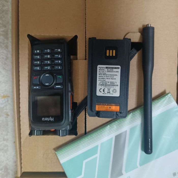 Продам Рация Hytera 785