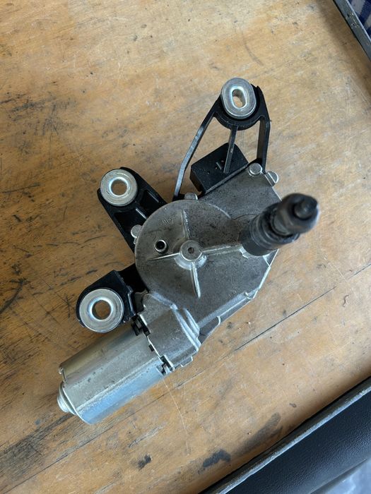 Vw touran 2.0 tdi на части