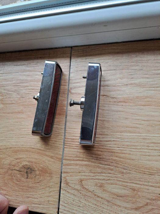 2бр. Светлоотразители за Лада 2101/ Жигула - 80€