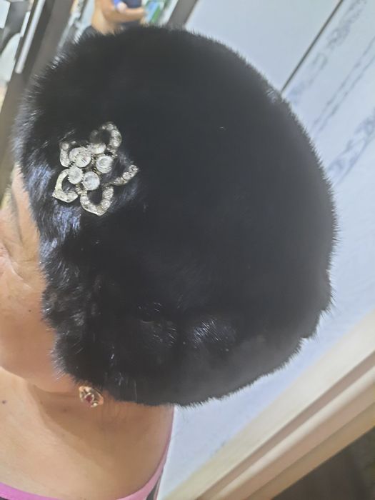 Норковая шапка продам