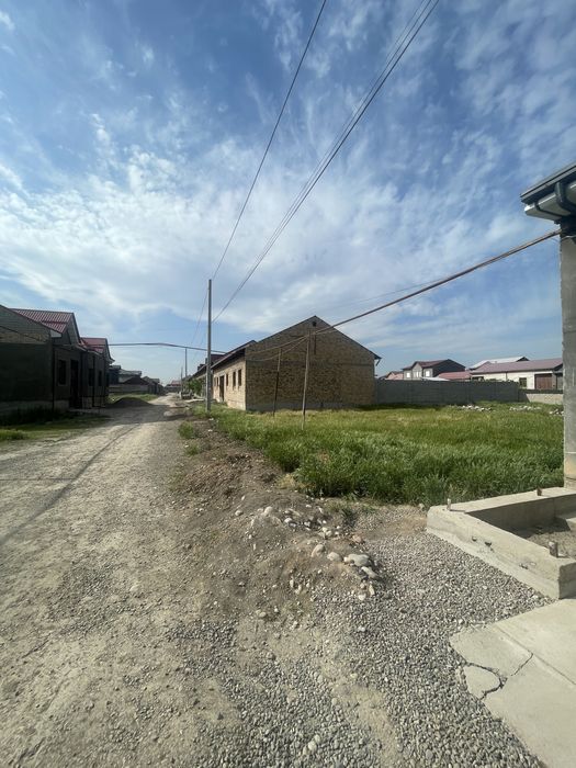 Yashnabod t.Tavkentepa mahallasida yer sotiladi